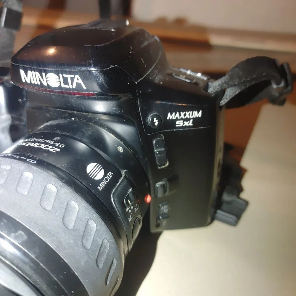 Minolta Maxxum 5xi AF 28 105 35mm Camera Japan NOT Tested